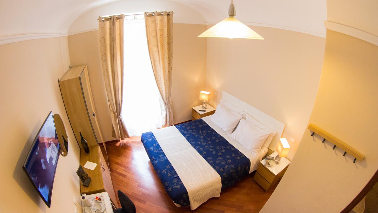 Hotel Martino Ai Monti Roma Exterior foto