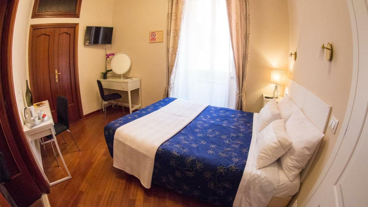 Hotel Martino Ai Monti Roma Exterior foto